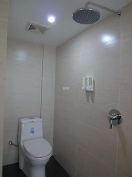Chongqing Royal Coast Hotel Экстерьер фото